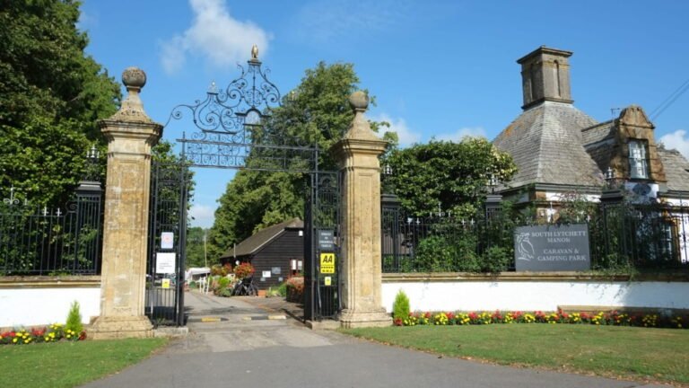 south lytchett manor caravan and camping park